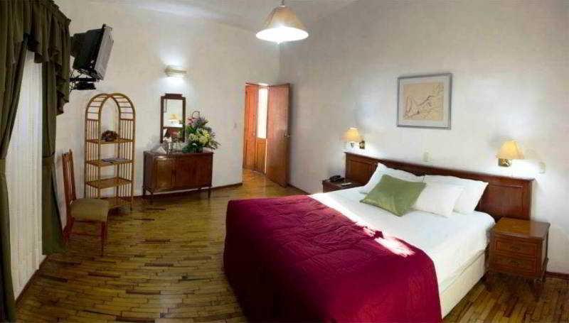 Dm Hoteles Mossone - Ика Екстериор снимка
