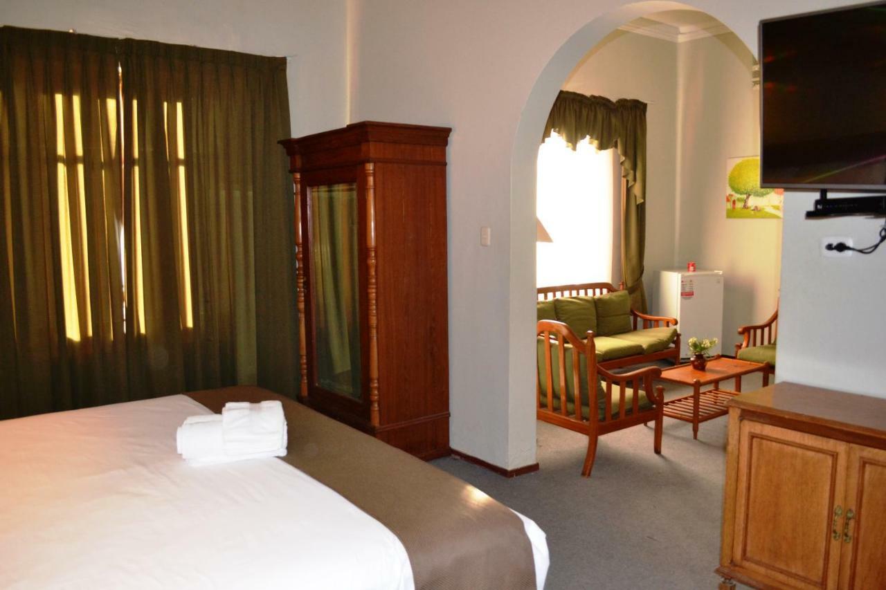 Dm Hoteles Mossone - Ика Екстериор снимка